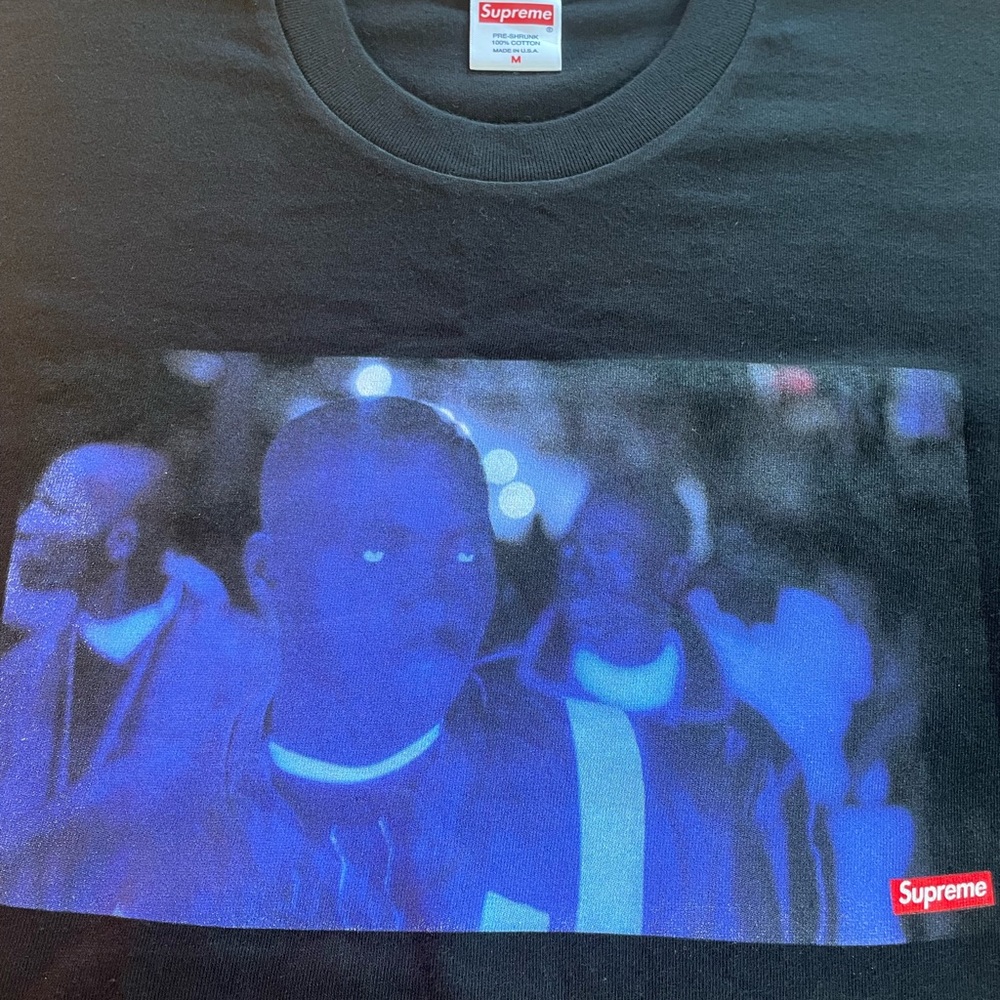 Supreme T-shirt “America eats it’s young” (Sz: Md)